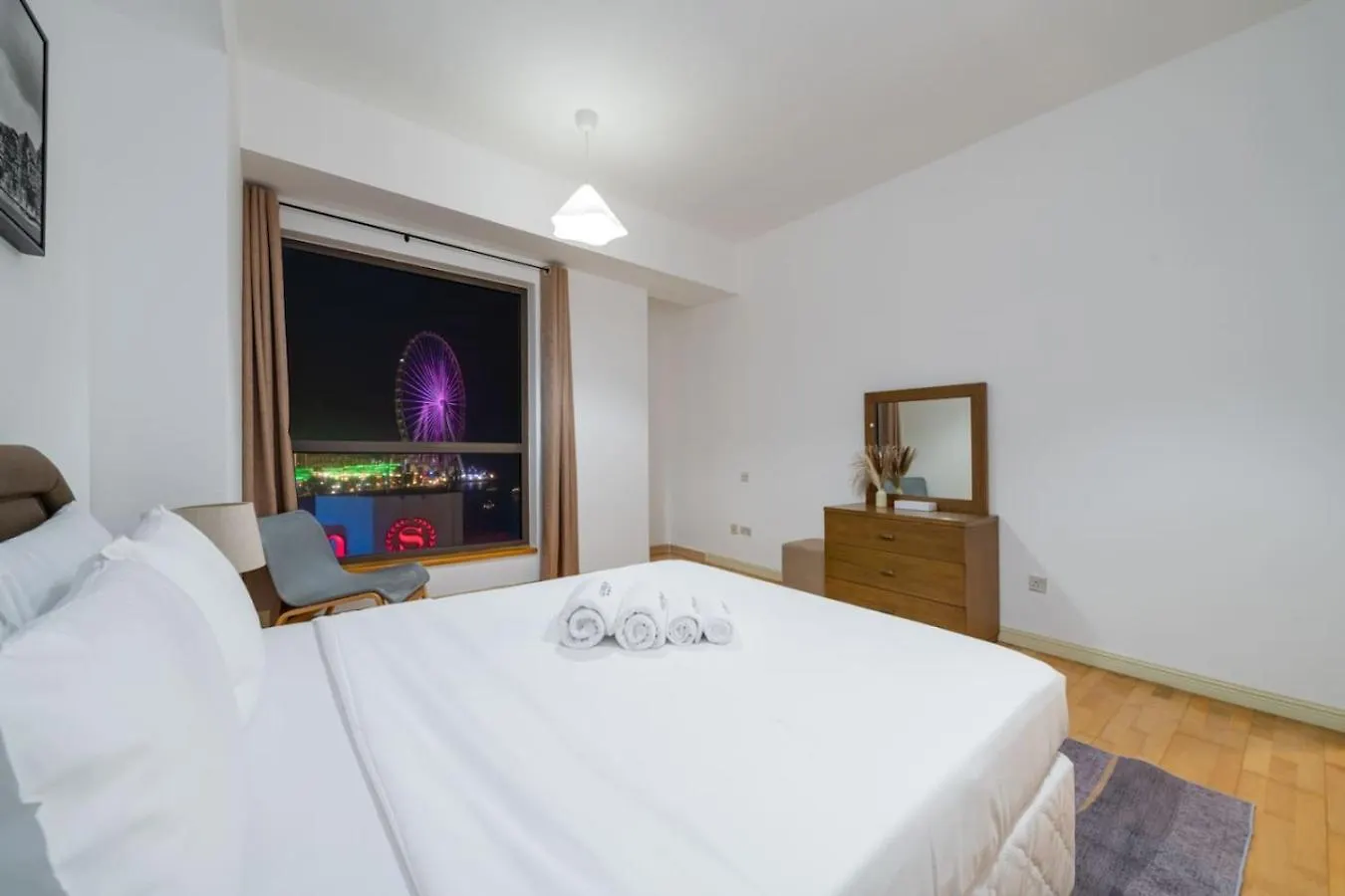 Spacious 3 Bed Plus Maids With Full Al Ain View Дубай 0*,  ОАЭ